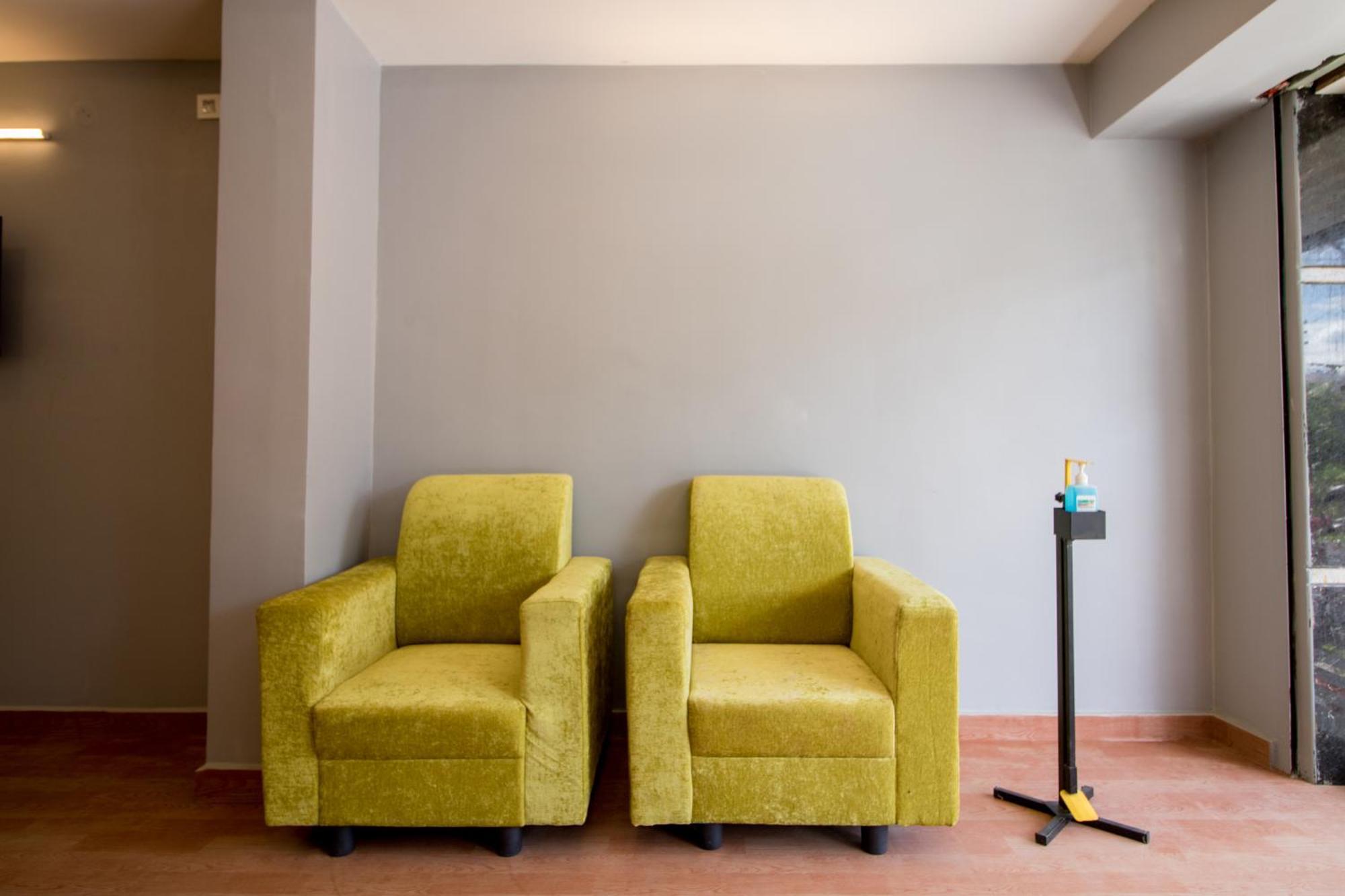 Pearl Suites, ตีรูปาติ ภายนอก รูปภาพ