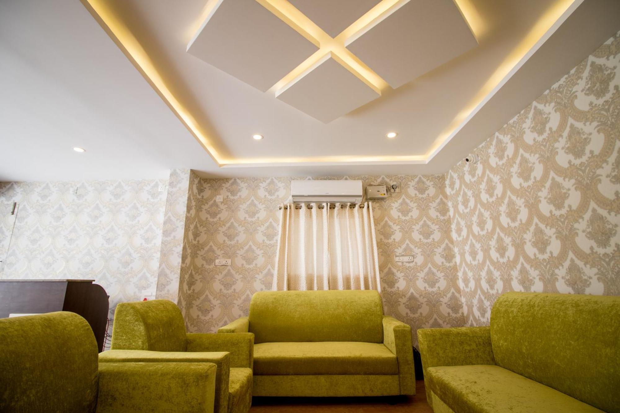 Pearl Suites, ตีรูปาติ ภายนอก รูปภาพ